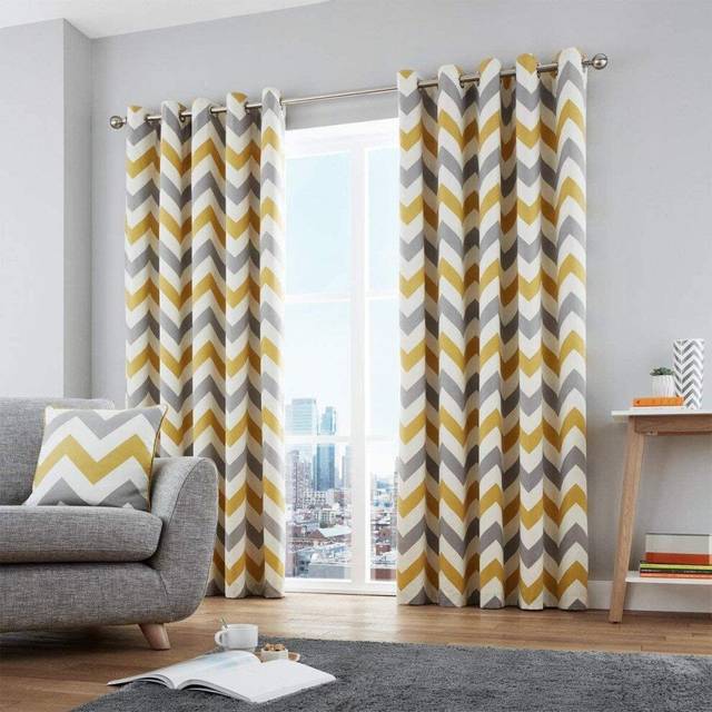 Fusion – Chevron – 100 procent bomull redo – tillverkat par öljettgardiner i ocka, 168 cm bredd x 229 cm fall (168 x 229 cm)