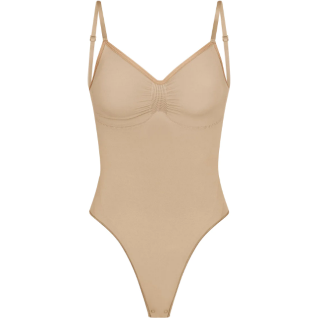 SKIMS Low Back Thong Bodysuit | Light Neutral | XS | Seamless Sculpt - Clay