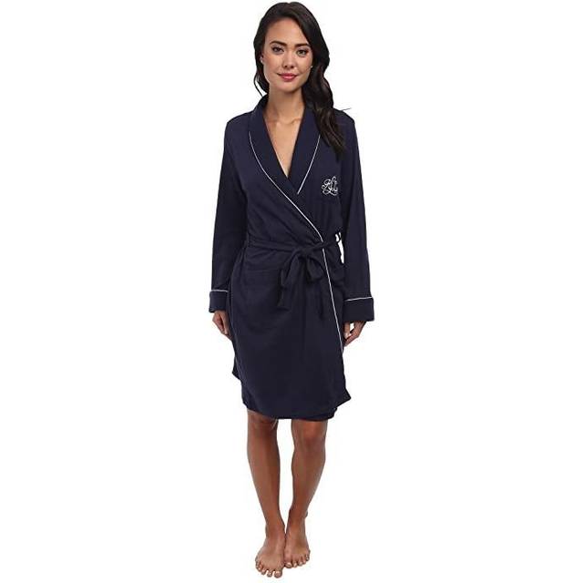 Essential Robe Blue - 410 Navy - Update your loungewear essentials with this deep navy robe from Ralph Lauren. Beautifully designed in cotton, this relaxed style works a detailed collar, contrast trim and logo embroidered details. With its oversized pockets, this piece is a comfortable evening essential.