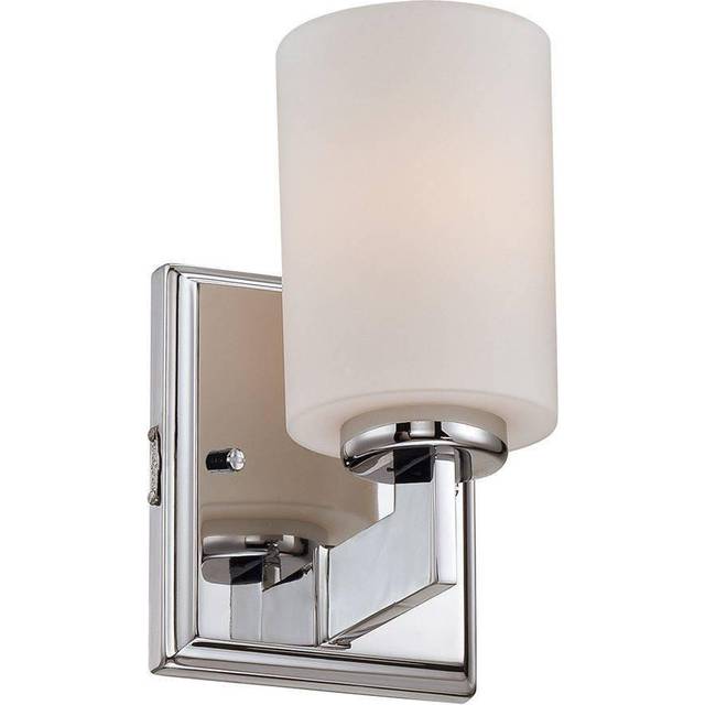 Quoizel Taylor Short Single IP44 Wall Light in Polished Chrome with Op