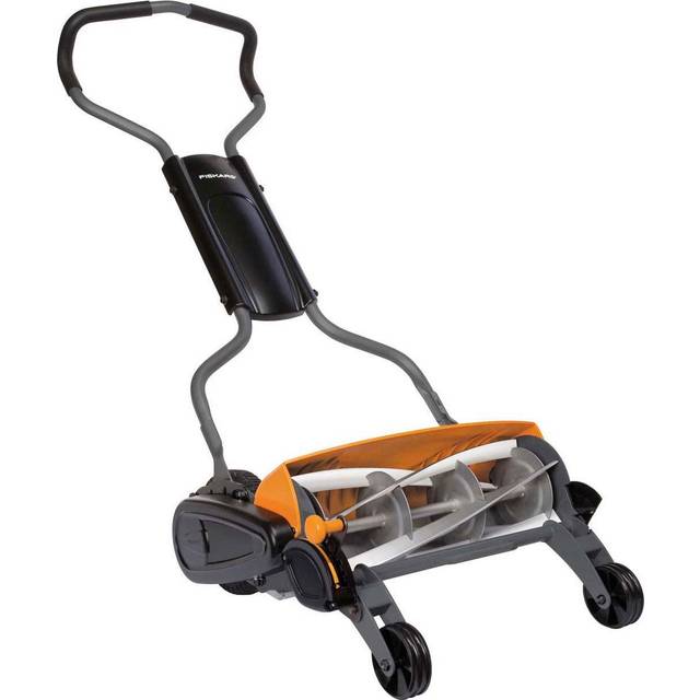 Fiskars Staysharp Max Reel Mower