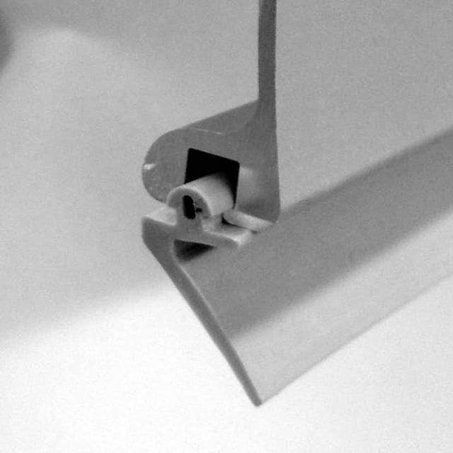 Leijma 8910 Gummilist för duschsarg 1900x10 mm