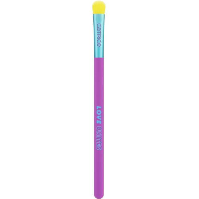Catrice Who I Am Eyeshadow Shader Brush 1 piece C01 Love Unites