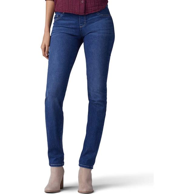 Lee Womens Sculpting Fit Slim Leg Pull On Jean  Expedition  12 Short