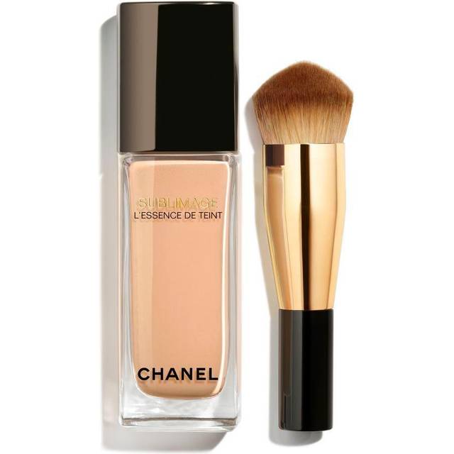 CHANEL Sublimage L'essence De Teint Ultimate Radiance-Generating Serum Foundation