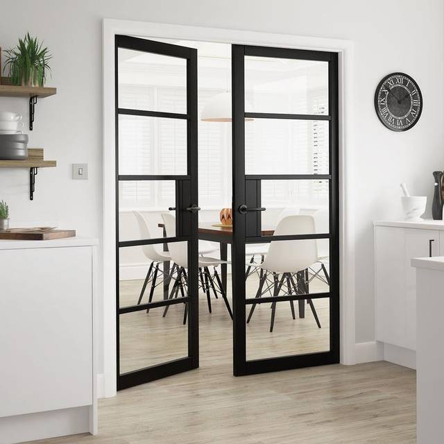 JB Kind Metro Black Clear Glass Internal Door (Size: 1981 x 686mm, Thickness: 35mm)