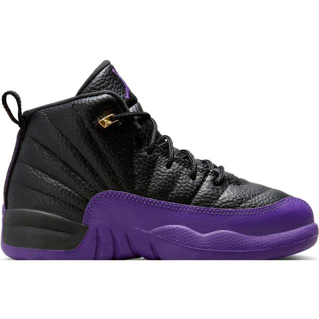 Jordan retro 12 white and purple hotsell