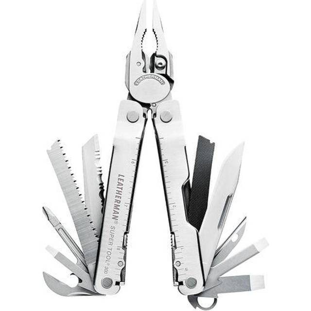 Leatherman Super Tool 300 Multitool with sheath