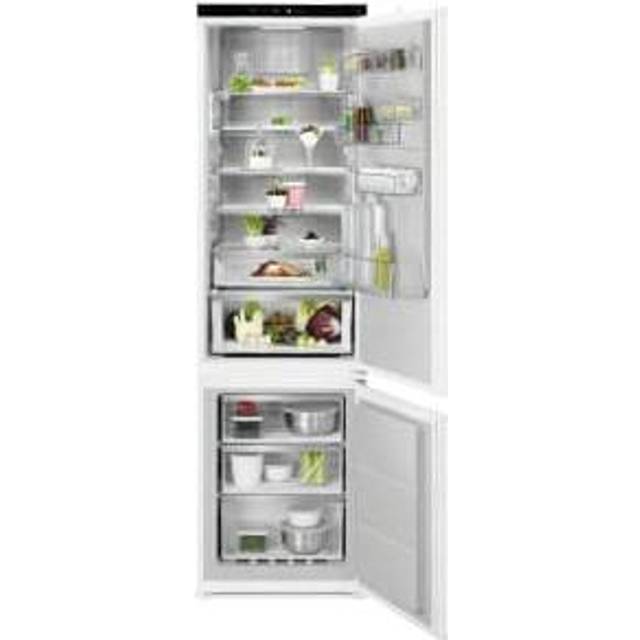 AEG 8000 Series NSC8M191DS Integrated Frost Free Fridge Freezer With GreenZone - Sliding Hinge
