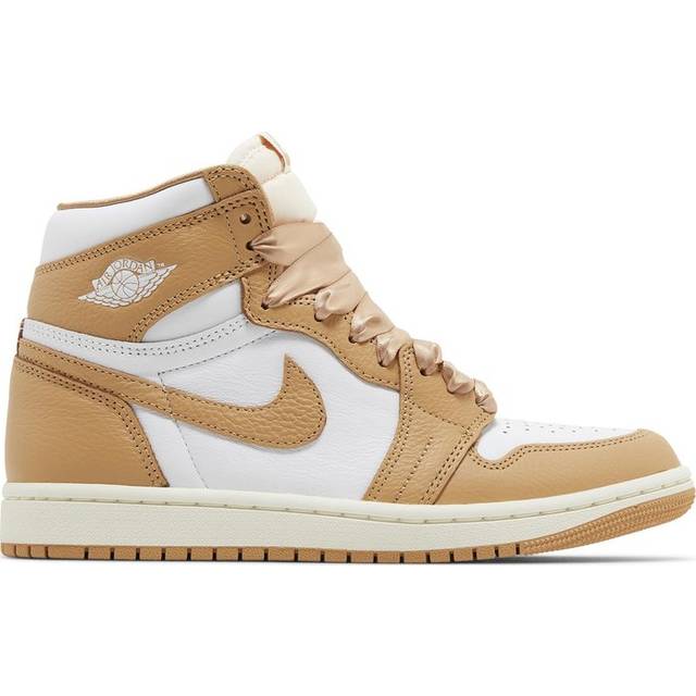 (4) Nike Air Jordan 1 Retro Hi Oh Womens Fashion Trainers in White Gold