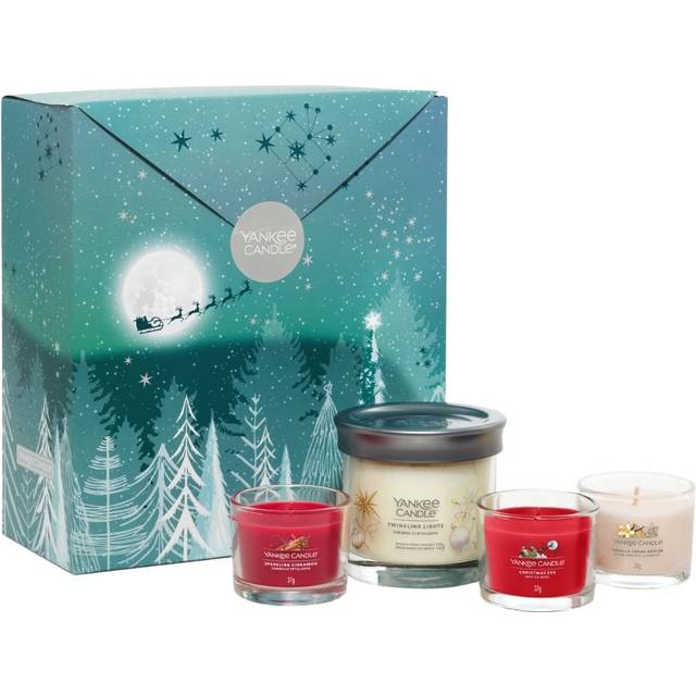 Yankee Candle Votive Candle 3-Pack + Tumbler Candle Gift Set - Vanilla Créme Brulee, Christmas Eve and Sparkling Cinnamon Universal (Universal)