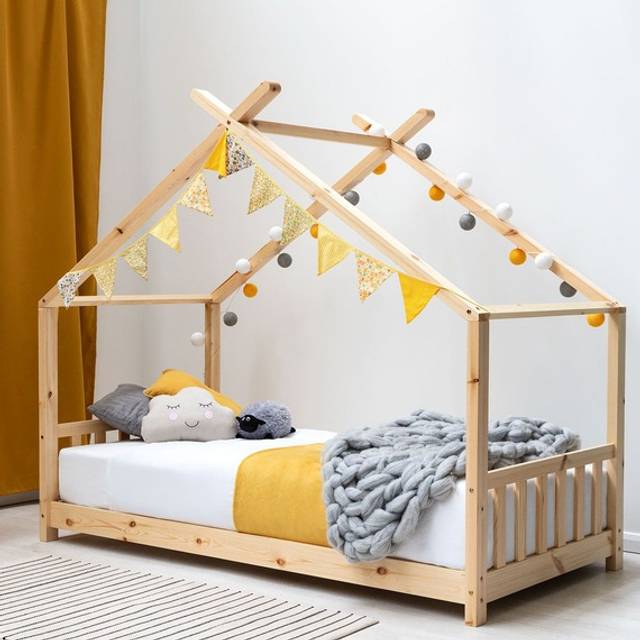 Kids Canopy Pine House Bed