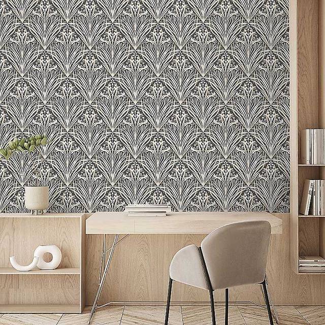 Elegance Bellflower Wallpaper Charcoal / Cream Muriva M66109