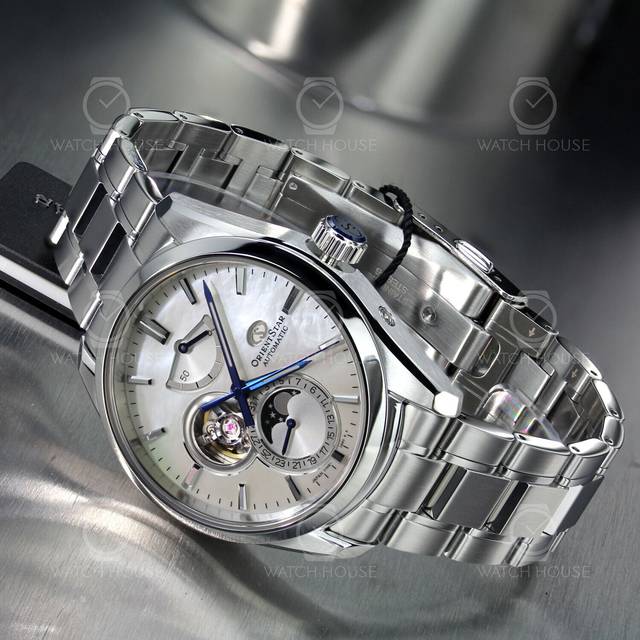 Orient Star Contemporary Silver Dial Stainless Steel Strap Men's Watch RE-AY0005A00B