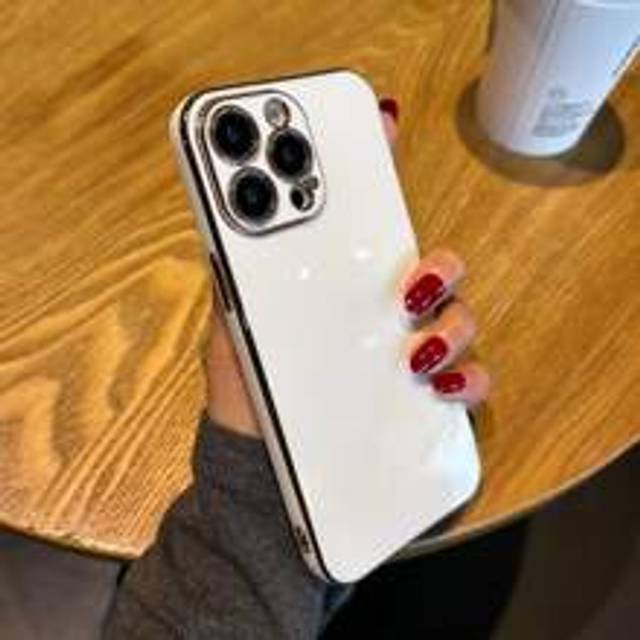 SHEIN Mirror Apple Basic Phone Cases Straight-Edge 6D Electroplated Phone Case Compatible With Iphone 15, IPhone 15 Pro, IPhone 15 Pro Max, IPhone 16, IPhon