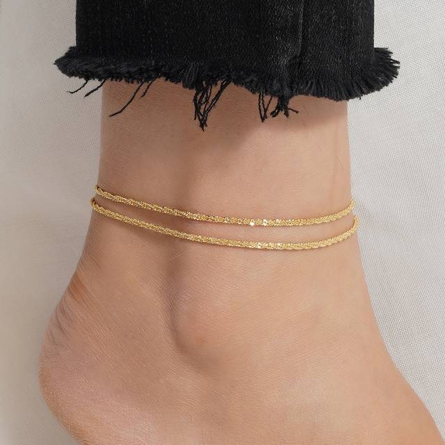 SHEIN 1pc Minimalist Shimmery Gold Caterpillar Layered Chain Anklet, Versatile For Daily, Vacation, Party Wear