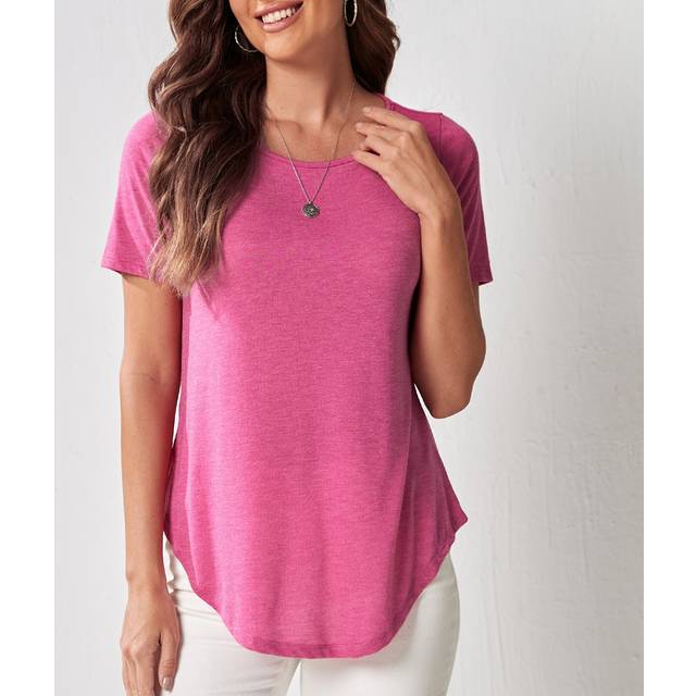 EMERY ROSE Solid Curved Hem Tee