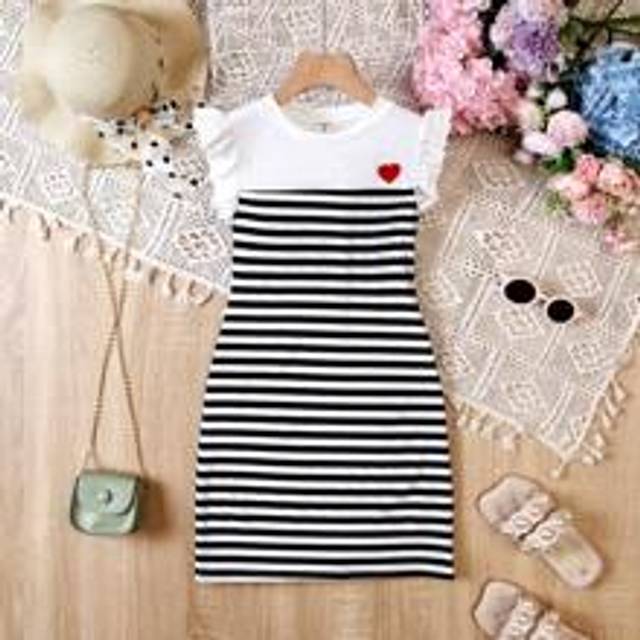 SHEIN Tween Girl Striped & Heart Print Striped Print Ruffle Trim Dress