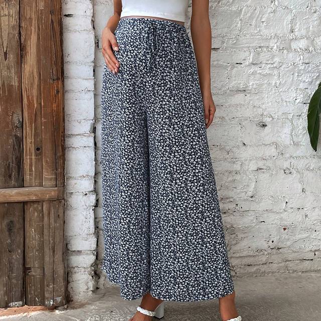 SHEIN Maternity Solid Tank Top & Ditsy Floral Print Adjustable Waist Wide Leg Trousers