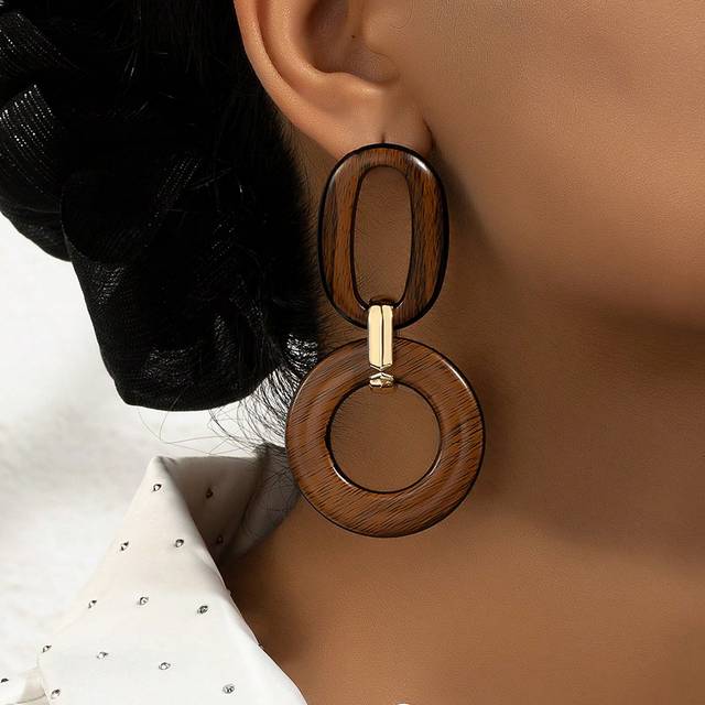 SHEIN 1pair Matte Vintage Creative Elegant Simple Atmosphere All-match Earrings
