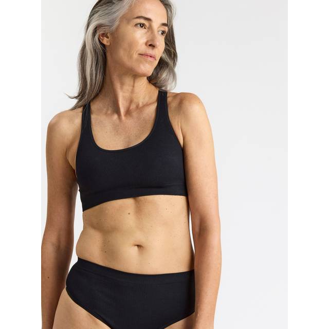 Seamless ribbed soft bra