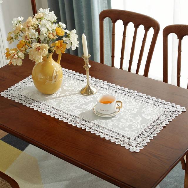 SHEIN European Style Jacquard Damask Fabric With Wave Pattern Lace Trim Table Runner For Kitchen, Dining, Desk, Coffee, Dresser, Mantel, Home Decoration, Pl