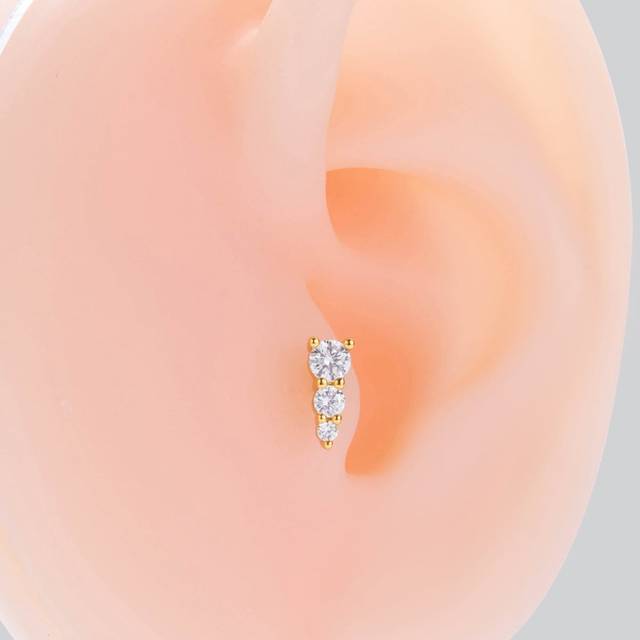 SHEIN 1pc Simple & Fashionable Stainless Steel Cartilage Piercing Earring With Round Cz Accent