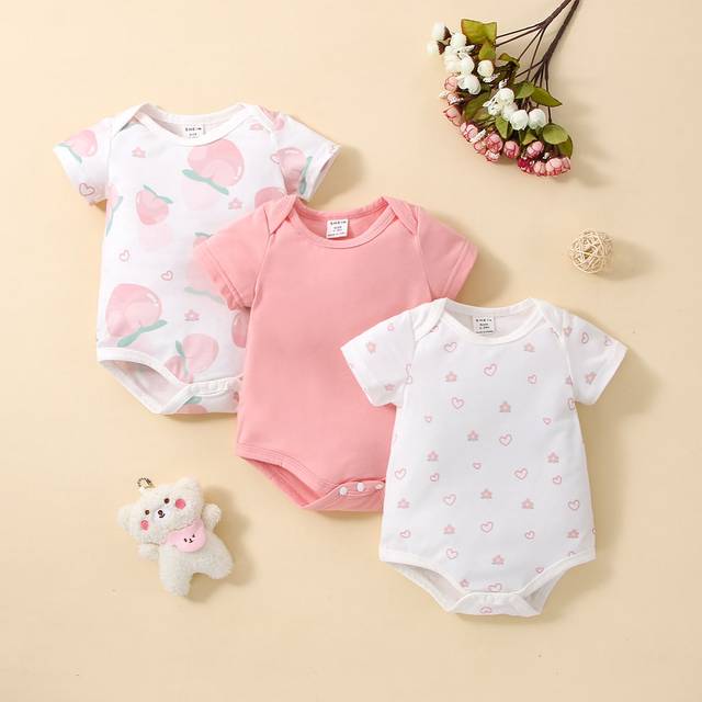SHEIN Baby Girl Newborn 3pcs Heart Print Bodysuit