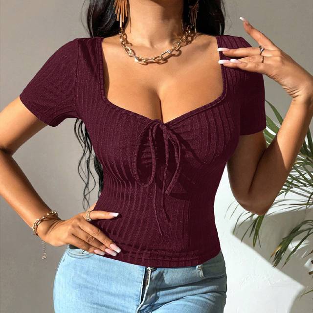 SHEIN Sweetheart Neck Knot Front Tee