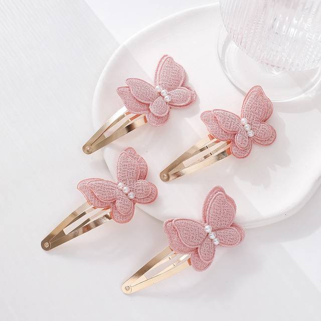SHEIN 4pcs Toddler Girls Butterfly & Faux Pearl Decor Hair Clip