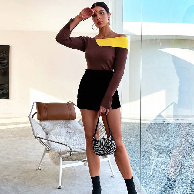 Aveloria Contrast Panel Split Sleeve Asymmetrical Neck Jumper