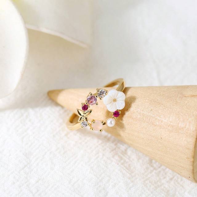 SHEIN 1pc Butterfly & Flower Design Real Rose Gold Ring Valentines