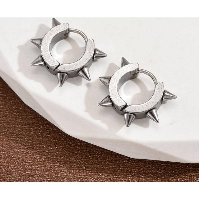 SHEIN 1pair Fashionable Stainless Steel Spiked Decor Hoop Earrings For Men For Daily Decoration