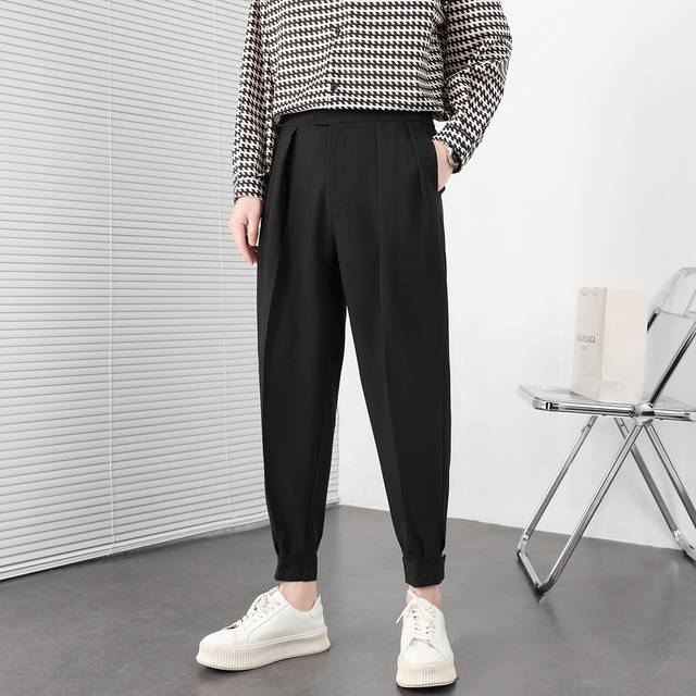 SHEIN Men Slant Pocket Fold Pleated Tailored Trousers