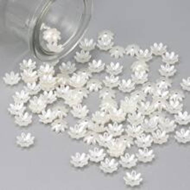 SHEIN 100pcs Faux Pearl Color Flower Shape Beads With Hole, Suitable For Jewelry Making (Assorted Qty)