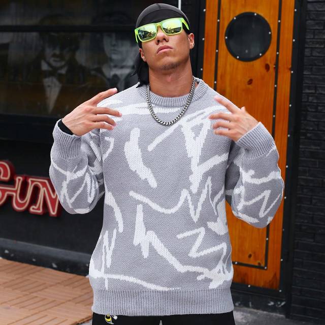 Manfinity Men Graphic Pattern Drop Shoulder Baggy Crew Neck Long Sleeve Sweater, Color Block Light Grey Vacation Fashion Sweater For Friends