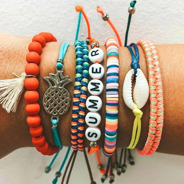 SHEIN 7Pcs Letter Detail Bead Decor Bracelet Boho Matching Bracelets
