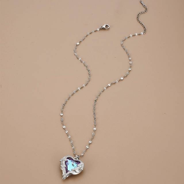 SHEIN Rhinestone Heart Charm Necklace Valentines