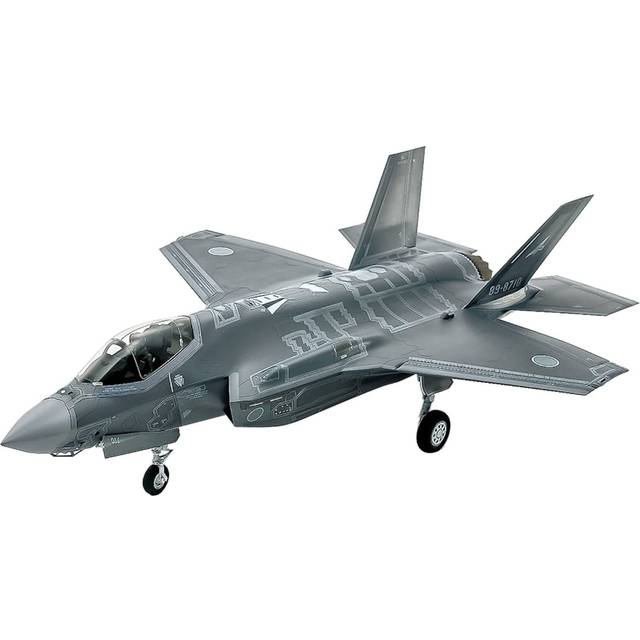 Tamiya 61124 1:48 Us F-35A Lightning Ii - Faithful Replica, Plastic Kit
