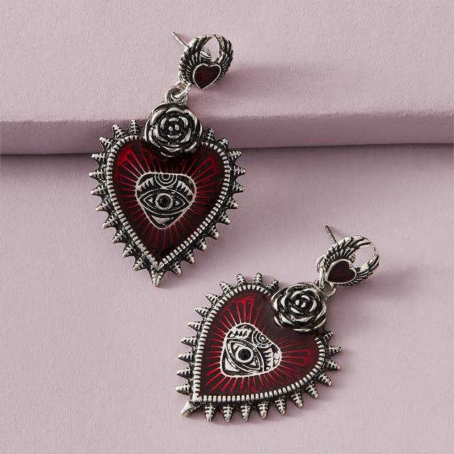 SHEIN 1 Pair Fashionable Punk Vintage Heart Shape Earrings