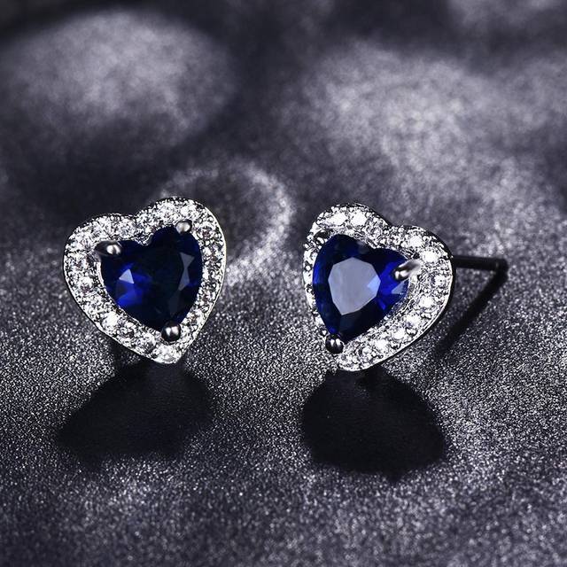 Vanel 1pair Simple & Exquisite Multicolor Heart Shaped Stud Earrings, A Gift For Wife Or Daughter (Note: Copper Material Is Soft, Ear Hooks Can Be Adjusted)