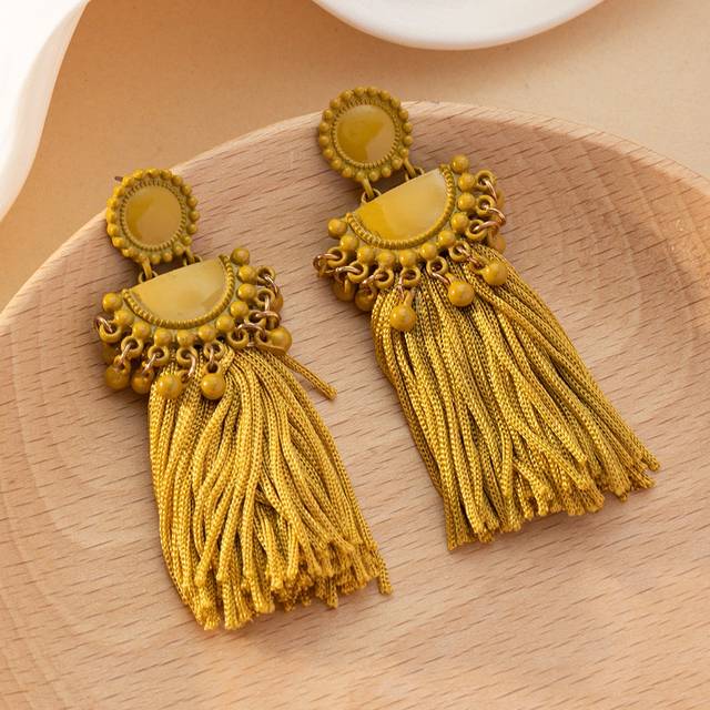 SHEIN 1 Pair New Fashion Unique Minimalist Metal Multi-Color Tassel Earrings For Women