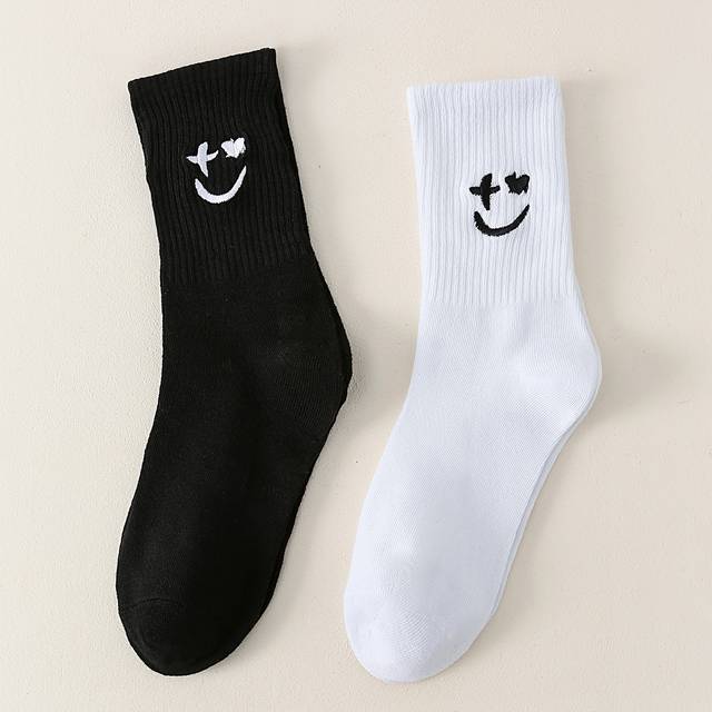 SHEIN 2pairs Men Best Socks Expression Embroidered Crew Socks