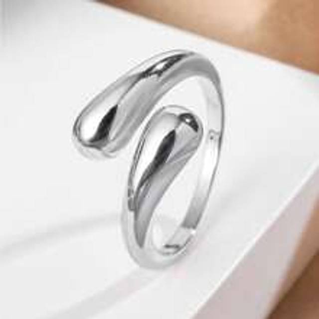 SHEIN 1pc 18k Gold Plated Copper Cross Ring, Suitable For Daily Wear By Women