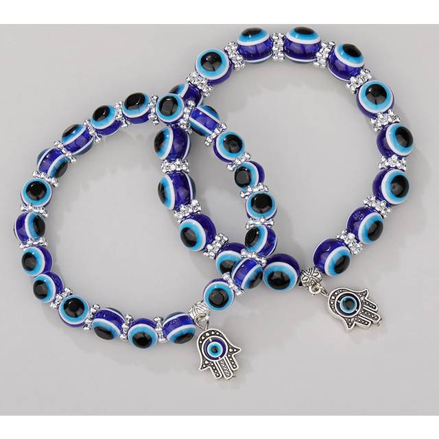 SHEIN 2pcs/set Evil Eye Detail Hamsa Hand Charm Beaded Bracelet