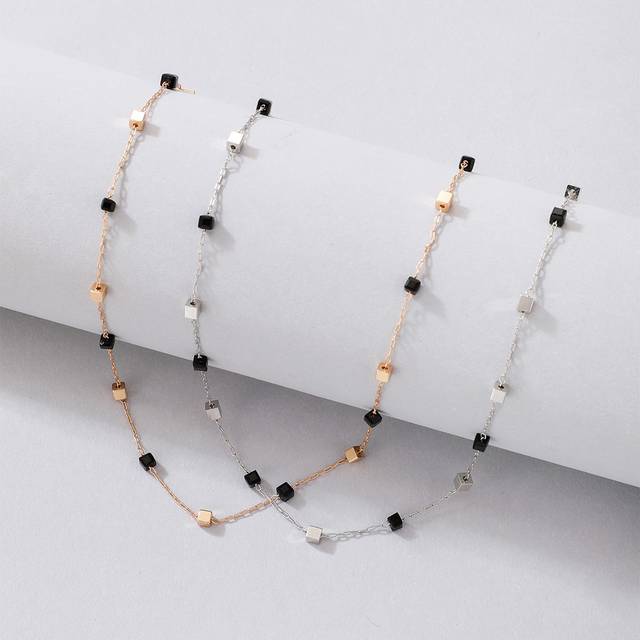 imoli 2pcs Cube Charm Necklace
