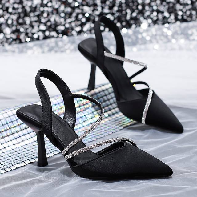 SHEIN Women&#39;s Fashion Elegant High Heel Criss-Cross Strap Rhinestone Decor Leather Sandals
