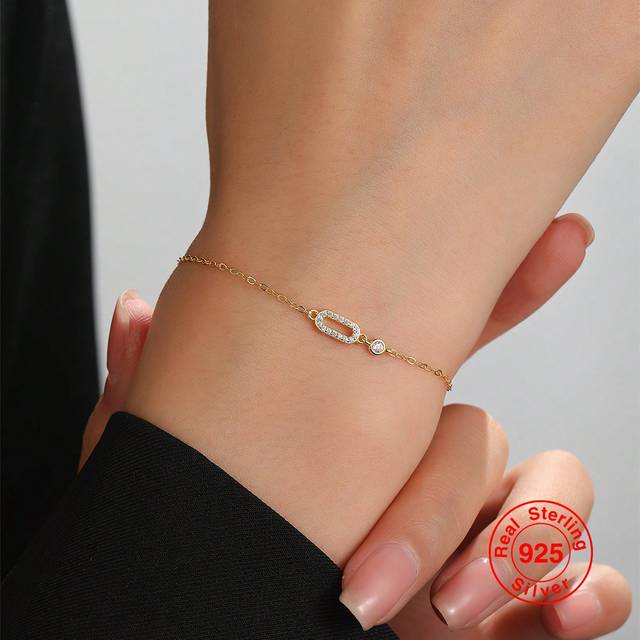 SHEIN 1pc Pure Silver (s925) Gold Plated Geometric Design Decorated Women&#39;s Bracelet - Fashionable, Simple & Versatile Ladies&#39; Jewelry Gift