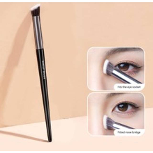 SHEIN 1pc Nose Shadow Brush, Nose Contour Brush, Mini Flat Angle Contouring Makeup Brushes, Small Angled For Sculpting, Bronzer, Highlighter With Liquid Cre