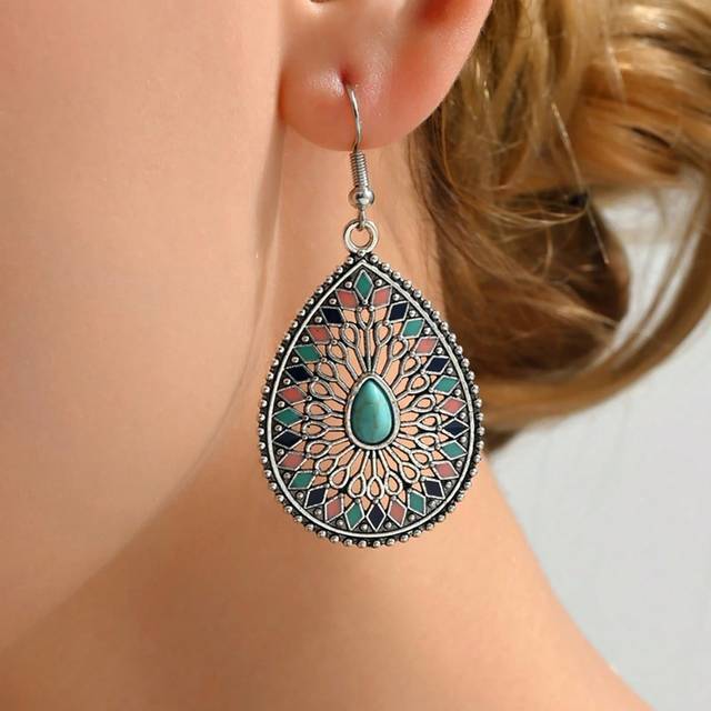 SHEIN 1pair Vintage Elegant Palace Style Drop Earrings With Oval Metal Hollow Out Design and Multi-Color Oil Drop & Turquoise Inlay